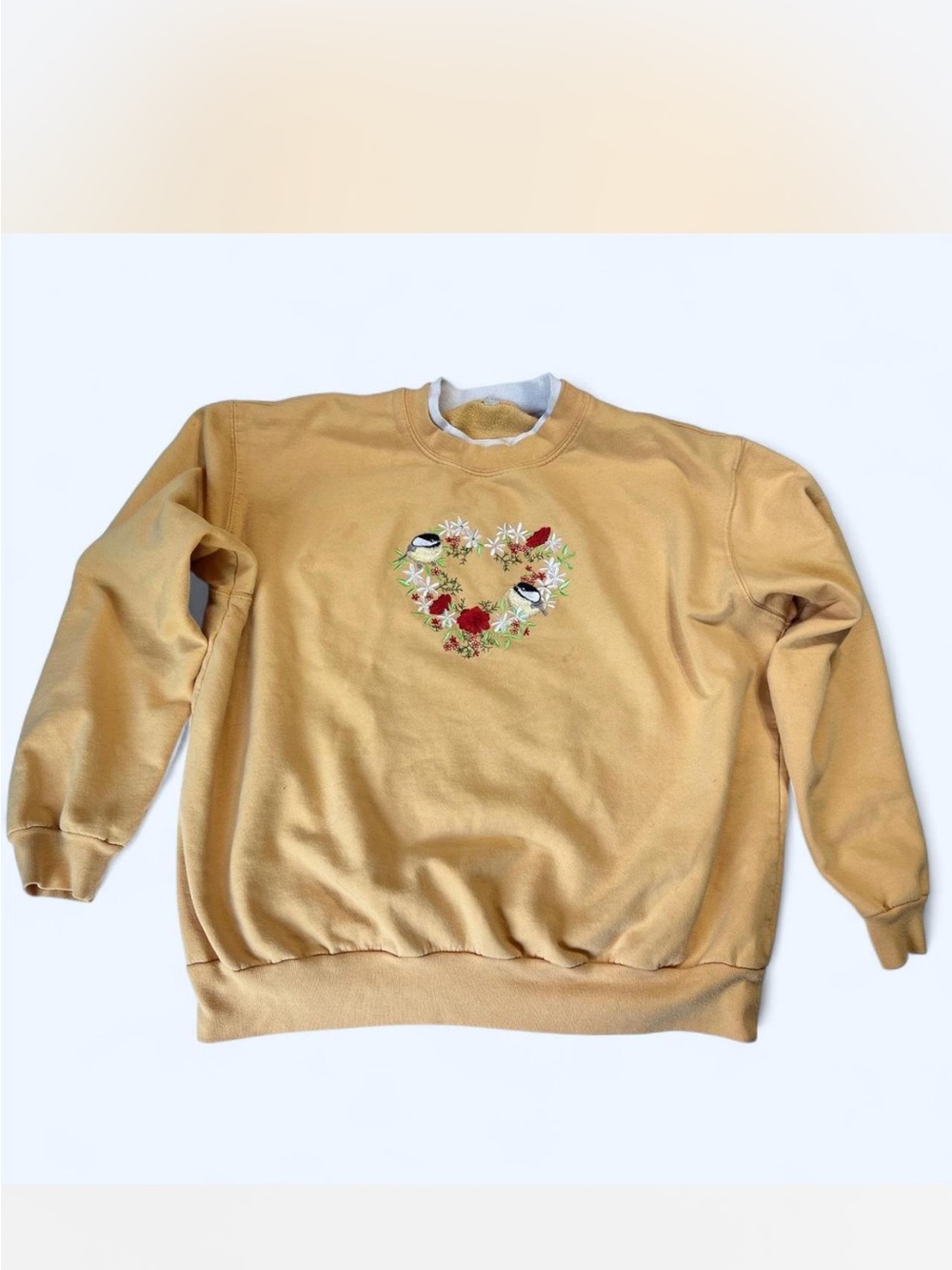 Vtg Mustard Yellow Embroidered Chickadee Bird Heart Floral Crewneck Sweatshirt L